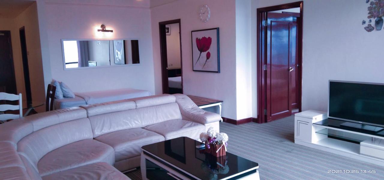 Victory Apartment Berjaya Times Square Kl 쿠알라룸푸르 외부 사진