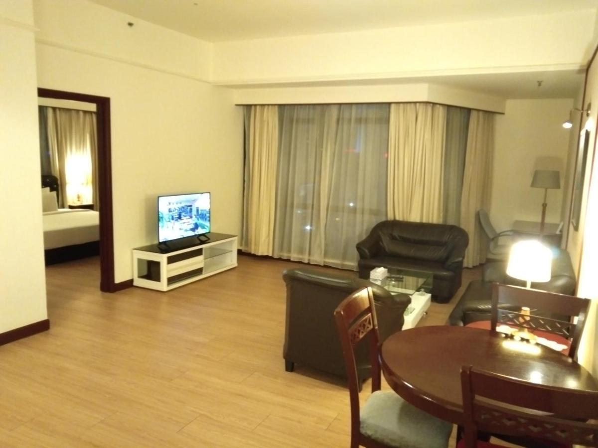 Victory Apartment Berjaya Times Square Kl 쿠알라룸푸르 외부 사진