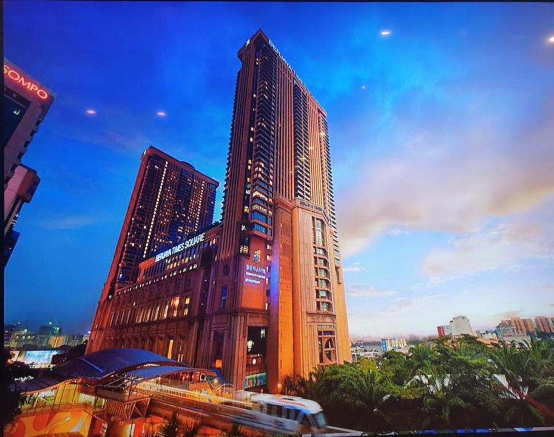 Victory Apartment Berjaya Times Square Kl 쿠알라룸푸르 외부 사진