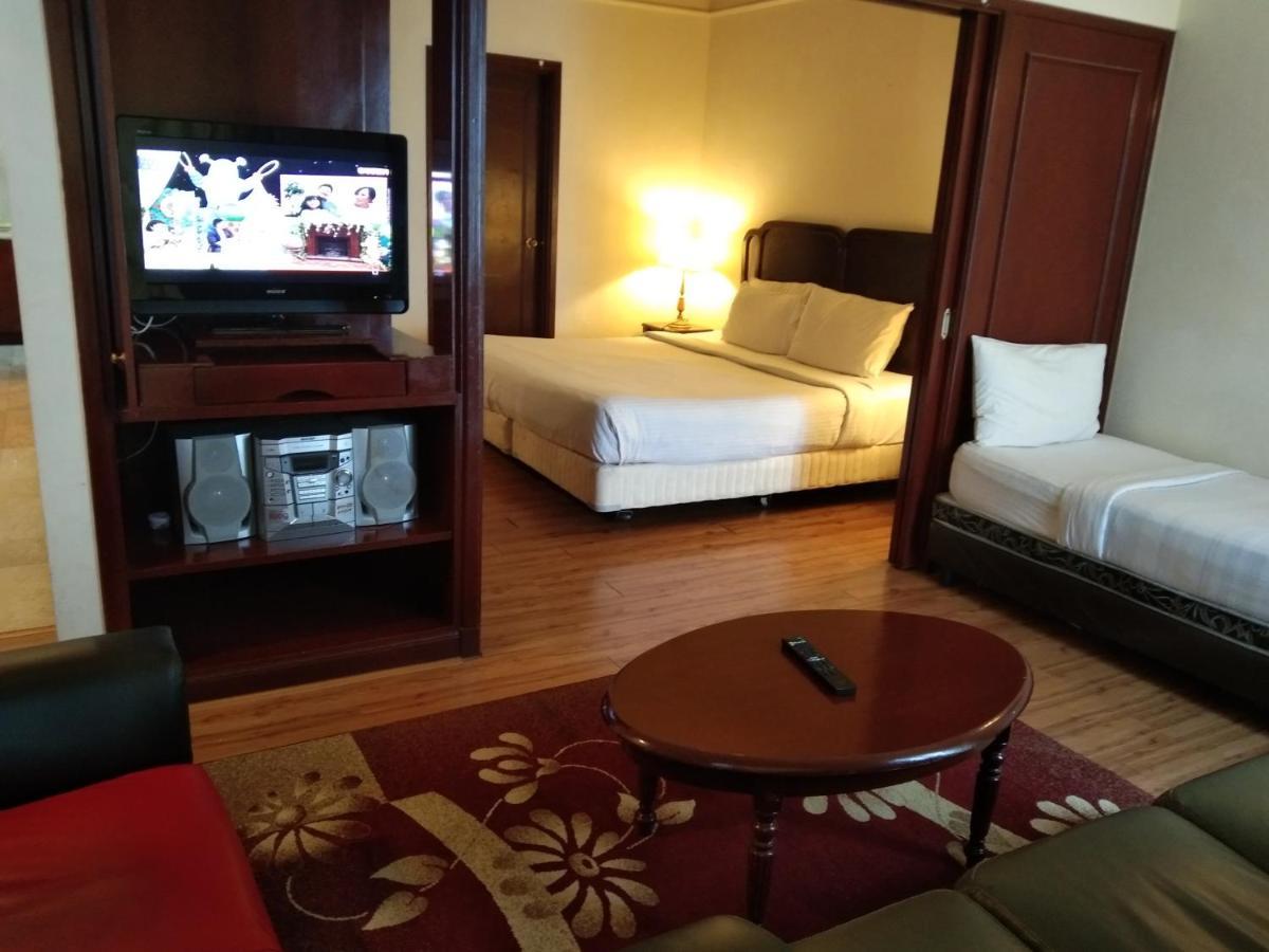 Victory Apartment Berjaya Times Square Kl 쿠알라룸푸르 외부 사진