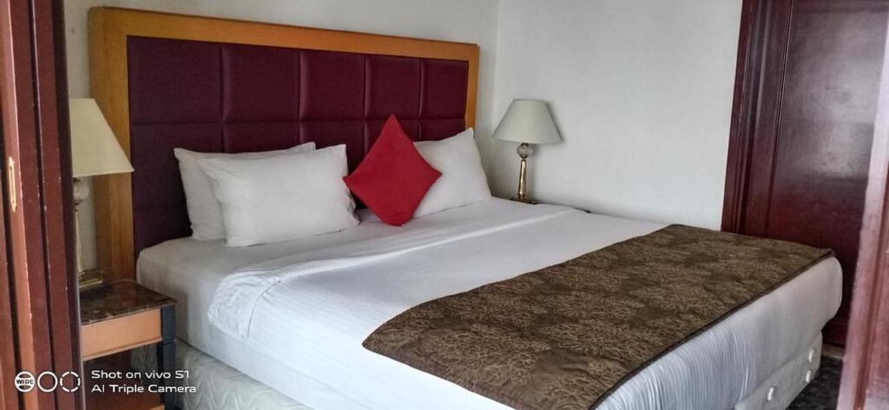 Victory Apartment Berjaya Times Square Kl 쿠알라룸푸르 외부 사진