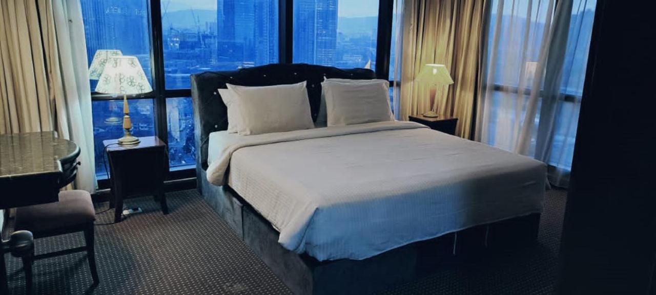 Victory Apartment Berjaya Times Square Kl 쿠알라룸푸르 외부 사진