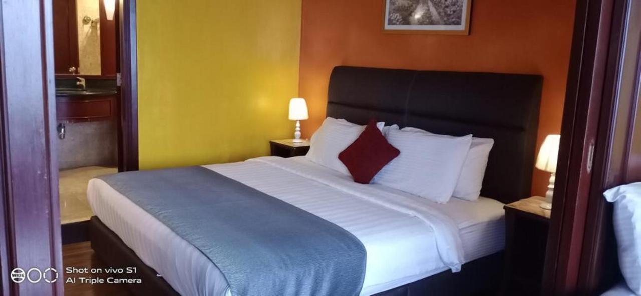 Victory Apartment Berjaya Times Square Kl 쿠알라룸푸르 외부 사진