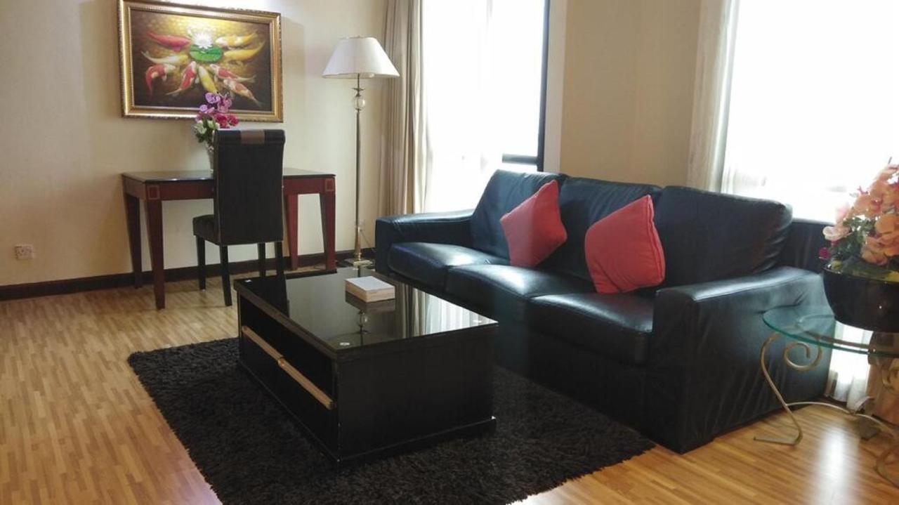 Victory Apartment Berjaya Times Square Kl 쿠알라룸푸르 외부 사진